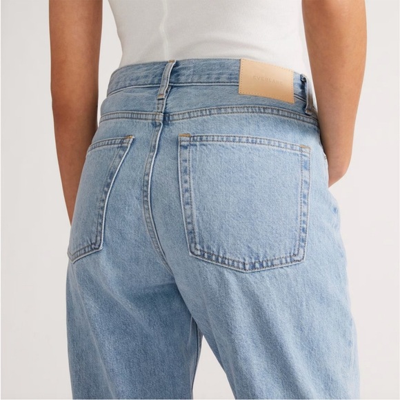 Everlane The 90's Curvy Cheeky Straight Jean Regular Vintage Sunbleached Blue - Picture 3 of 10